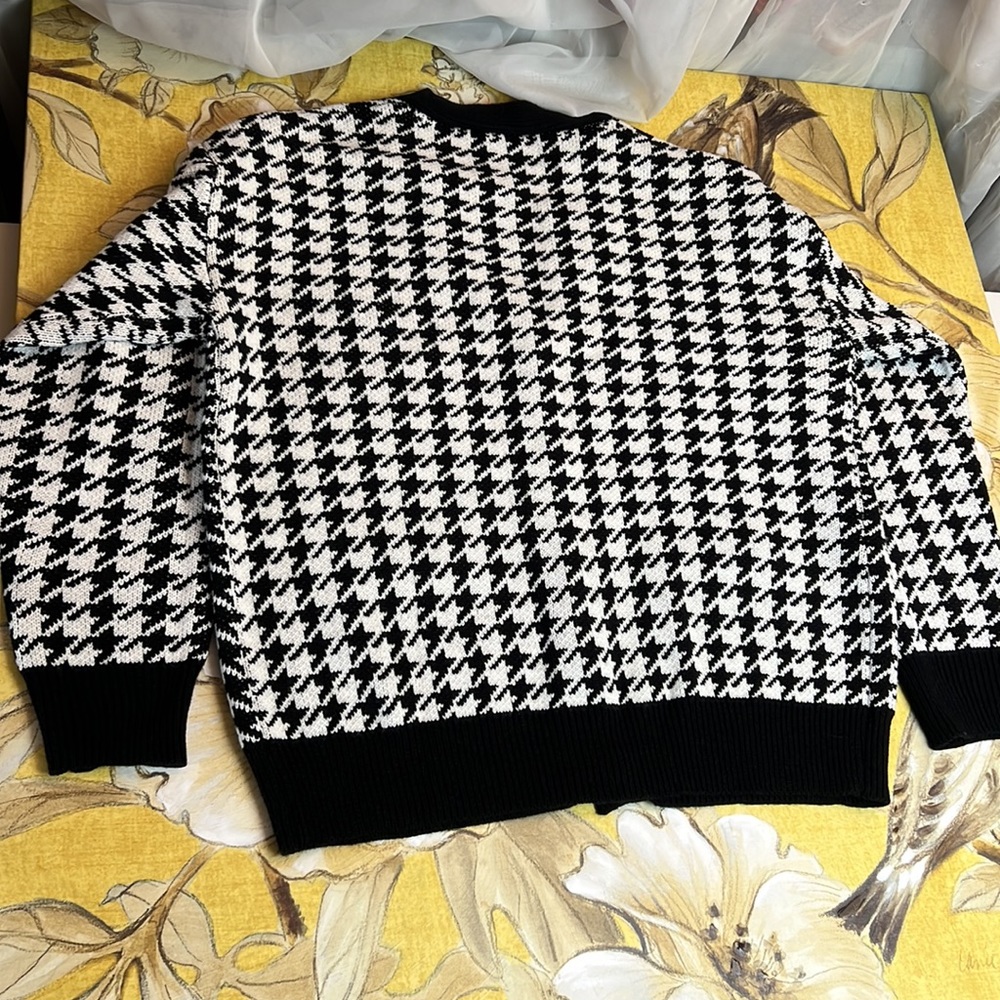 Cardigan 🆕 black white knit 5 buttons sweater v-neck oversized hip length - Picture 6 of 17